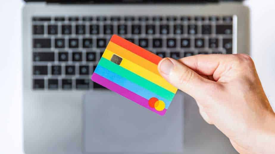 Ecommerce Vantaggi E Svantaggi